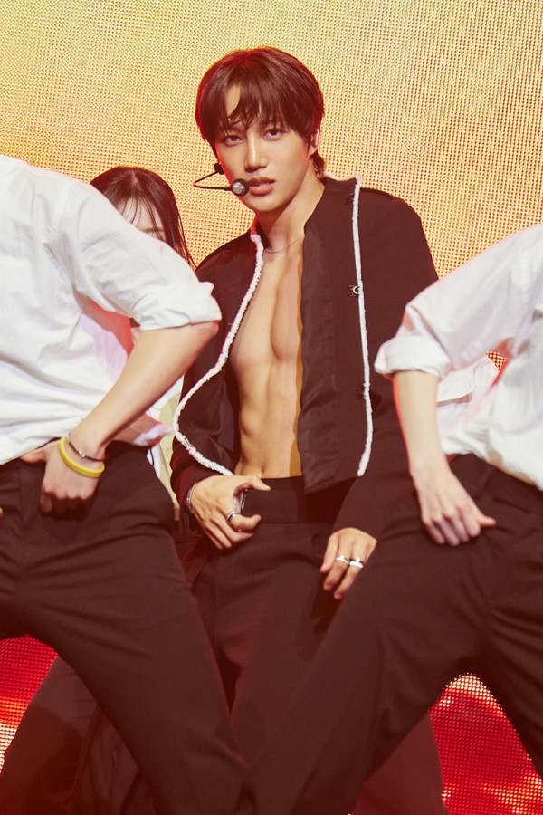 엑소 카이, ‘Wait On Me’로 화려한 컴백! 이미지