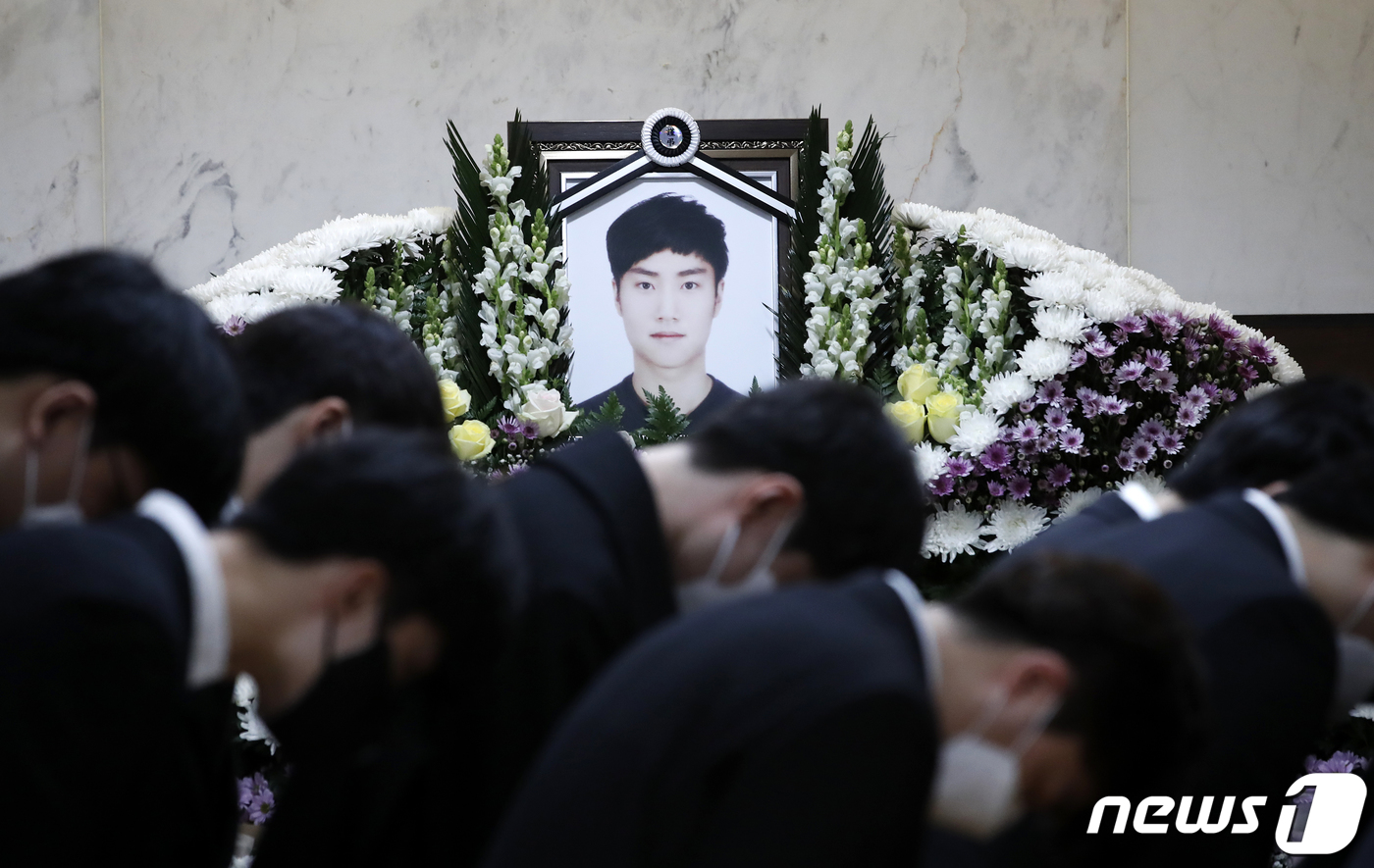 한강대학생미스터리…父연일의문제기속친구네병원별점테러