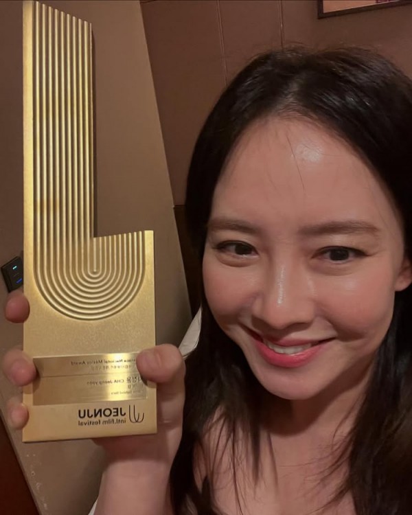 송지효 인스타그램 이미지